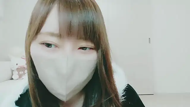 yuyuchan   online show from 01-17-26, 04:17