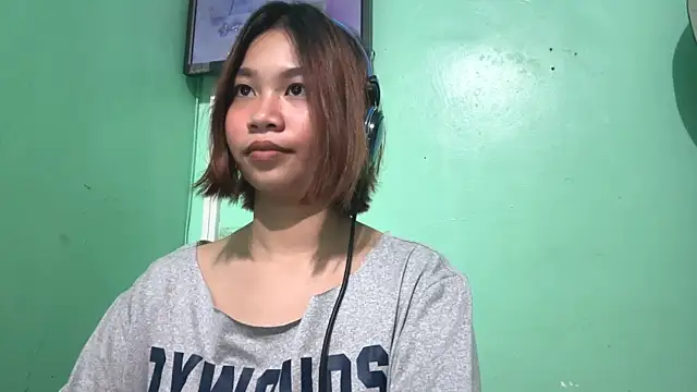 RethaStorto online show from 12-16-25, 02:11