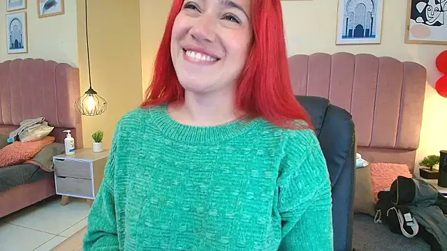 Snapshot of Celestee15_ chatting on 03-19-26, 11:47 Celestee15 online show from 03-19-26, 11:47