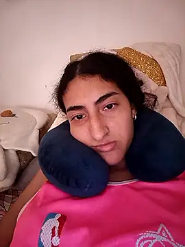 LindaRojas online show from 12-16-25, 07:41