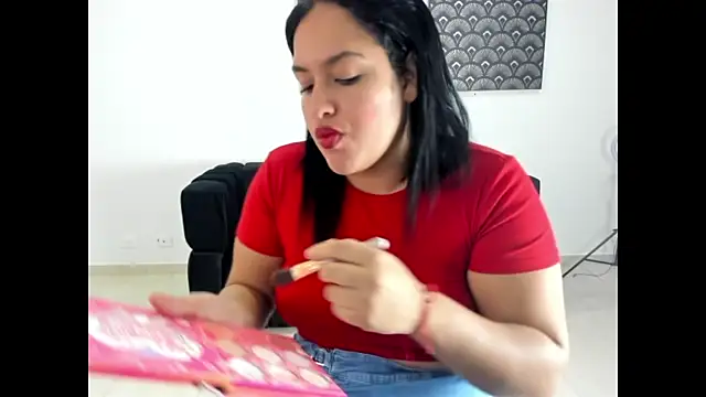 sweet furry online show from 12-17-25, 03:40