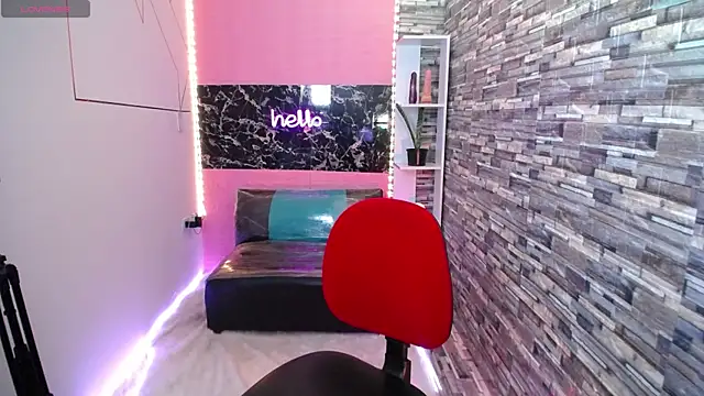 emili lewins online show from 12-14-25, 05:24