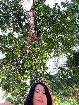 Snapshot of ella-ys chatting on 01-11-26, 06:07 ella-ys online show from 01-11-26, 06:07