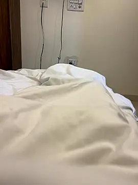 Sexmore21 online show from 12-14-25, 12:21