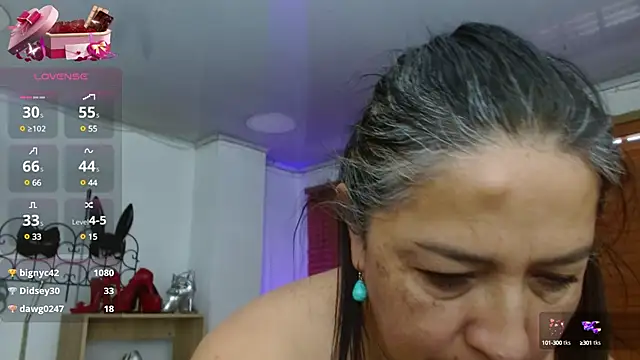paola xm online show from 02-06-25, 01:43