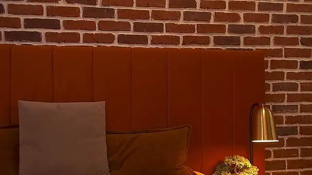 Snapshot of Audrey_Eden chatting on 12-18-25, 06:41 Audrey Eden online show from 12-18-25, 06:41