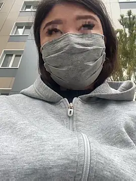 Sarah2127 online show from 04-10-26, 09:25