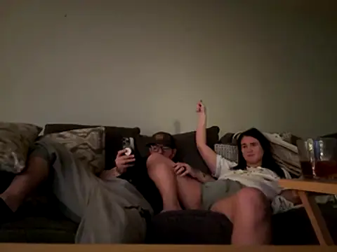 Snapshot of Sexcapades2025 chatting on 12-18-25, 12:38 Sexcapades2025 online show from 12-18-25, 12:38