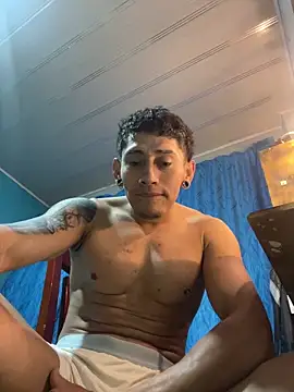 Cami-Red97 online show from 12-15-25, 08:07