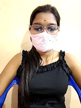 Snapshot of Nithya_Nith chatting on 02-04-26, 04:51 Nithya Nith online show from 02-04-26, 04:51
