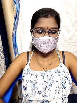 Snapshot of Nithya_Nith chatting on 02-22-26, 06:28 Nithya Nith online show from 02-22-26, 06:28