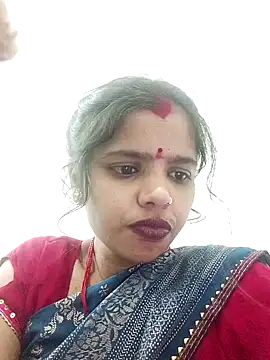 Snapshot of Rinki_malhotra chatting on 12-23-25, 10:24 Rinki malhotra online show from 12-23-25, 10:24