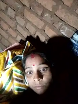 Snapshot of Rinki_malhotra chatting on 01-07-26, 02:52 Rinki malhotra online show from 01-07-26, 02:52