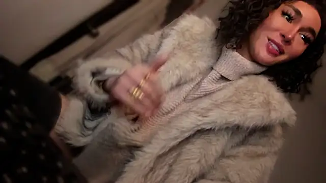 Snapshot of mxshemale_ladyboy chatting on 11-20-25, 04:51 mxshemale ladyboy online show from 11-20-25, 04:51