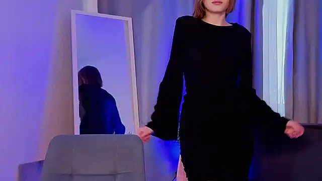 Snapshot of Leyla_crsh chatting on 02-13-26, 11:39 Leyla crsh online show from 02-13-26, 11:39