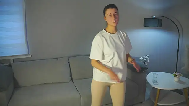 MarloAltig online show from 12-16-25, 03:22