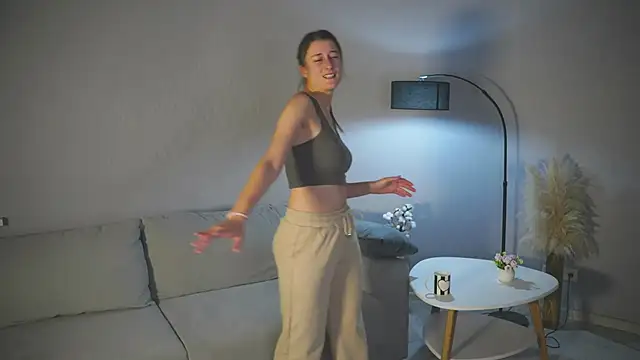 MarloAltig online show from 12-19-25, 02:29