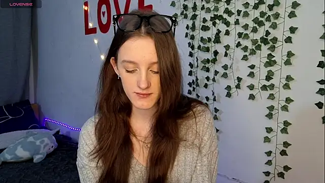 LisaBoddy online show from 04-05-26, 03:42