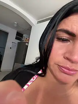 Snapshot of sophie-honey chatting on 02-13-26, 03:08 sophie-honey online show from 02-13-26, 03:08