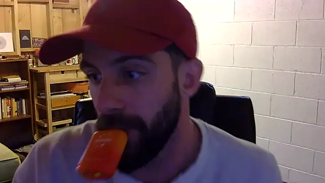 TenFifty1050 online show from 12-15-25, 05:28