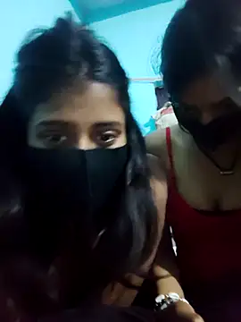 Snapshot of Aaradhya-Rani chatting on 02-01-26, 06:17 Aaradhya-Rani online show from 02-01-26, 06:17