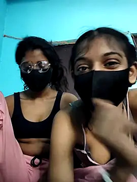 Snapshot of Aaradhya-Rani chatting on 02-22-26, 06:57 Aaradhya-Rani online show from 02-22-26, 06:57