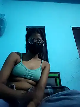 Snapshot of Aaradhya-Rani chatting on 03-05-26, 07:10 Aaradhya-Rani online show from 03-05-26, 07:10