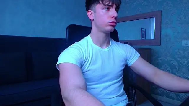 Snapshot of KellenWest chatting on 02-02-26, 11:20 KellenWest online show from 02-02-26, 11:20