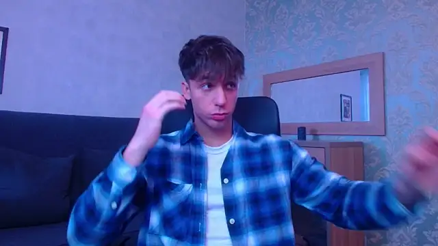 Snapshot of KellenWest chatting on 02-03-26, 11:04 KellenWest online show from 02-03-26, 11:04