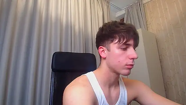 Snapshot of KellenWest chatting on 02-10-26, 11:03 KellenWest online show from 02-10-26, 11:03