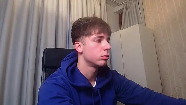 Snapshot of KellenWest chatting on 03-01-26, 05:09 KellenWest online show from 03-01-26, 05:09