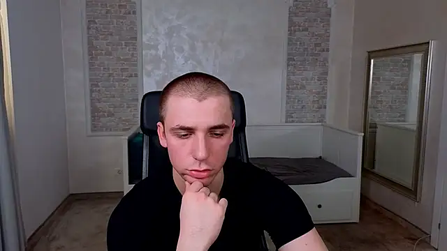 Snapshot of KellenWest chatting on 04-11-26, 07:45 KellenWest online show from 04-11-26, 07:45