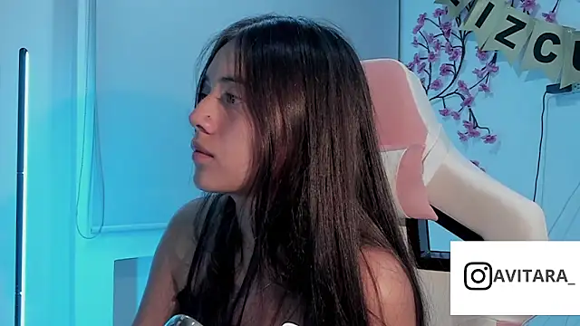 Snapshot of vanesita_ chatting on 02-16-26, 02:07 vanesita online show from 02-16-26, 02:07