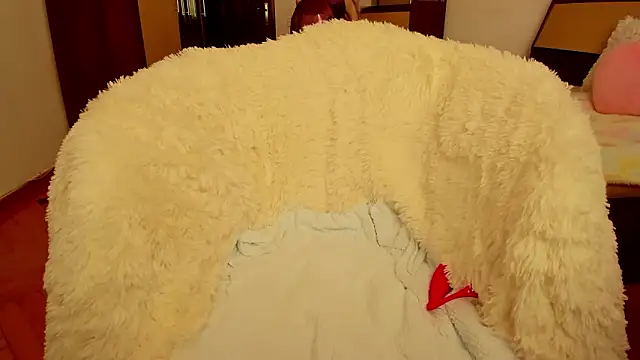 StrawberryEmma online show from 02-21-26, 05:08