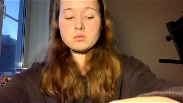 Snapshot of RollDols chatting on 12-16-25, 09:20 RollDols online show from 12-16-25, 09:20