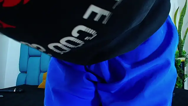 boy Dirty X online show from 04-09-26, 05:18