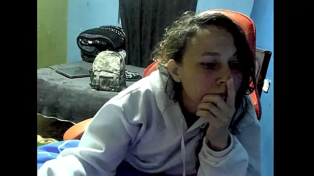 riquimona online show from 02-24-26, 01:36