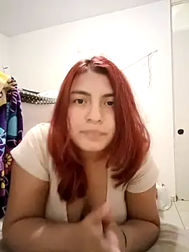 LUNARB23 online show from 12-17-25, 05:02