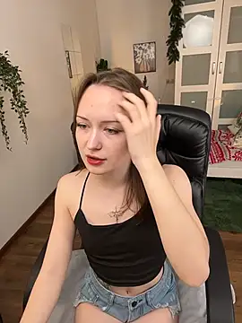 Snapshot of selin_diorr chatting on 12-16-25, 05:23 selin diorr online show from 12-16-25, 05:23