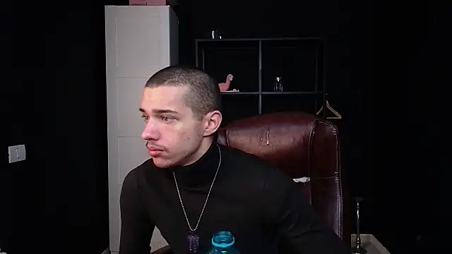 Snapshot of KaydenDrew chatting on 02-06-26, 05:23 KaydenDrew online show from 02-06-26, 05:23