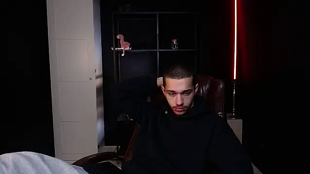 Snapshot of KaydenDrew chatting on 02-10-26, 05:11 KaydenDrew online show from 02-10-26, 05:11