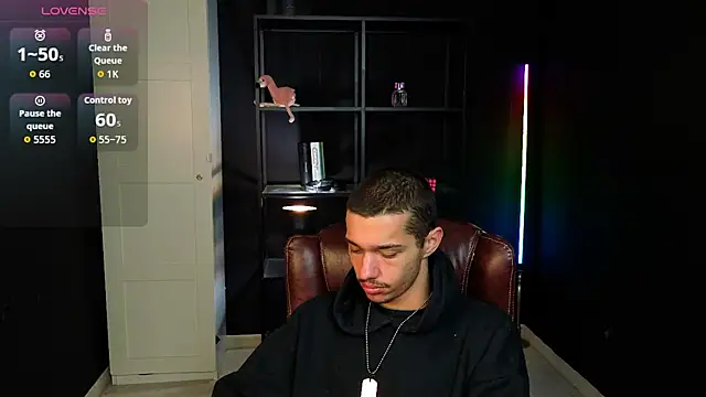 Snapshot of KaydenDrew chatting on 02-20-26, 05:26 KaydenDrew online show from 02-20-26, 05:26