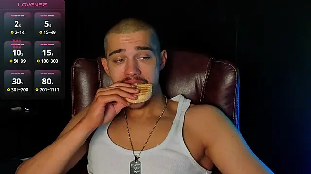 Snapshot of KaydenDrew chatting on 02-24-26, 05:16 KaydenDrew online show from 02-24-26, 05:16