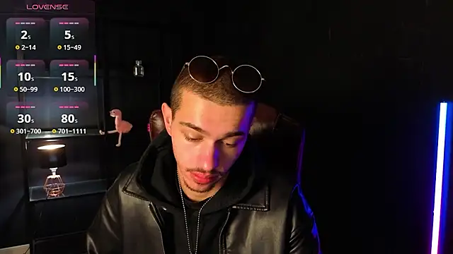 Snapshot of KaydenDrew chatting on 03-08-26, 05:11 KaydenDrew online show from 03-08-26, 05:11