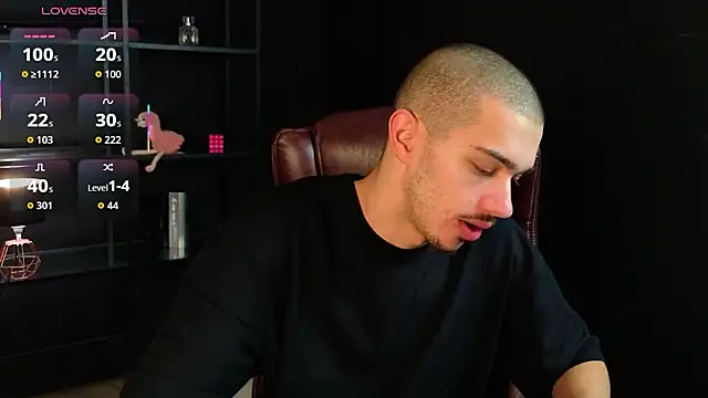 Snapshot of KaydenDrew chatting on 03-20-26, 05:12 KaydenDrew online show from 03-20-26, 05:12