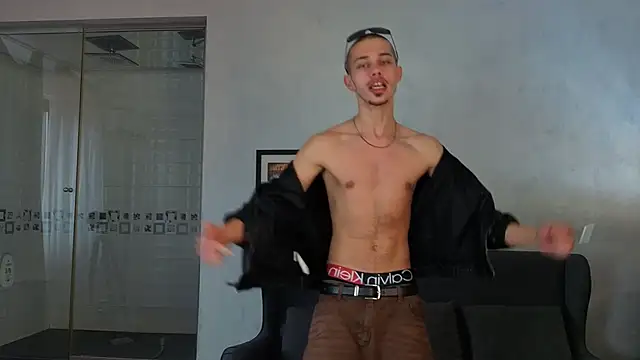 Snapshot of KaydenDrew chatting on 04-11-26, 07:45 KaydenDrew online show from 04-11-26, 07:45