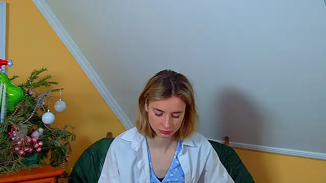 Snapshot of MerlinMeyer chatting on 01-09-26, 06:16 MerlinMeyer online show from 01-09-26, 06:16