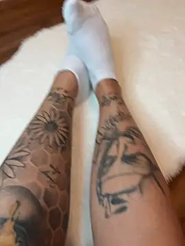 Snapshot of Klarry69 chatting on 04-09-26, 08:25 Klarry69 online show from 04-09-26, 08:25