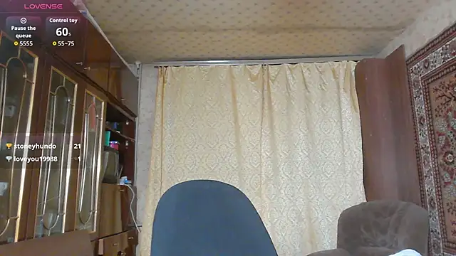 Snapshot of Casey_peach chatting on 03-30-26, 04:08 Casey peach online show from 03-30-26, 04:08