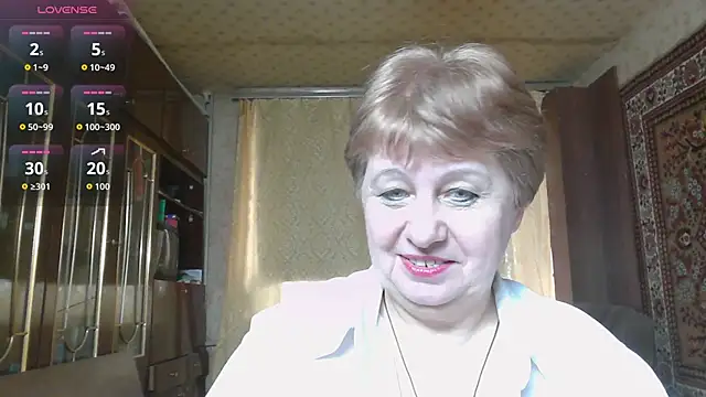 Snapshot of Casey_peach chatting on 04-11-26, 01:26 Casey peach online show from 04-11-26, 01:26
